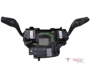 Gebruikte Schakelaar Stuurkolom (licht) Ford Focus 3 1.0 Ti-VCT EcoBoost 12V 100 Prijs € 50,00 Margeregeling aangeboden door Focus Automotive