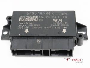 Gebruikte PDC Module Volkswagen Golf VII (AUA) 1.6 TDI 16V Prijs € 19,95 Margeregeling aangeboden door Focus Automotive