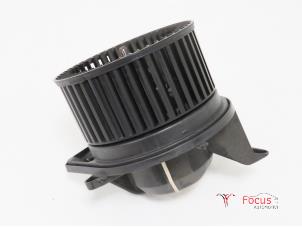 Gebruikte Chaufage Ventilatiemotor Mini Mini (R56) 1.6 16V One Prijs € 40,00 Margeregeling aangeboden door Focus Automotive