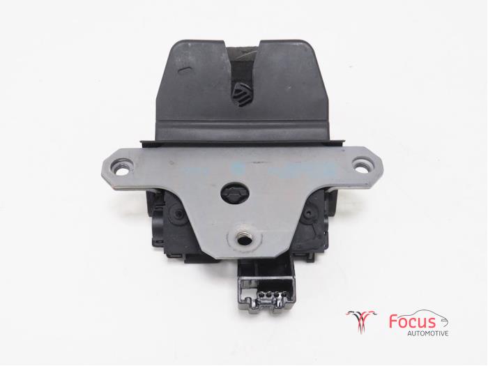 Slotmechaniek Achterklep van een Ford Focus 3 1.0 Ti-VCT EcoBoost 12V 100 2014