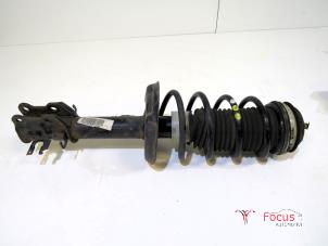 Gebruikte Mac Phersonpoot rechts-voor Fiat Punto Evo (199) 1.3 JTD Multijet 85 16V Euro 5 Prijs € 30,00 Margeregeling aangeboden door Focus Automotive