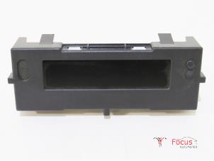 Gebruikte Display Interieur Renault Kangoo Express (FW) 1.5 dCi 85 Prijs € 30,00 Margeregeling aangeboden door Focus Automotive