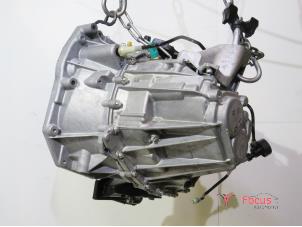 Gebruikte Versnellingsbak Renault Kadjar (RFEH) 1.3 TCE 140 FAP 16V Prijs € 1.050,00 Margeregeling aangeboden door Focus Automotive