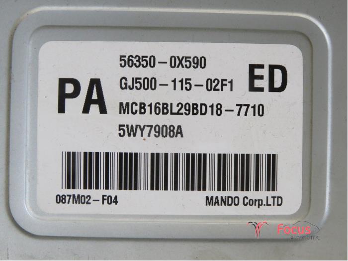 Stuurpomp van een Hyundai i10 (F5) 1.1 CRDi VGT 12V 2010