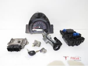 Gebruikte Contactslot + computer Suzuki Alto 1.0 12V Prijs € 120,00 Margeregeling aangeboden door Focus Automotive