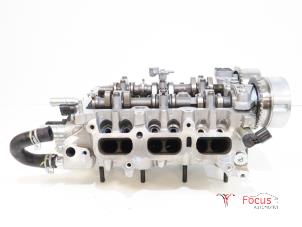 Gebruikte Cilinderkop Peugeot 108 1.0 12V VVT-i Prijs € 175,00 Margeregeling aangeboden door Focus Automotive