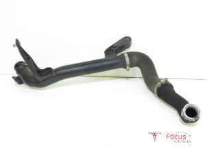 Gebruikte Intercooler Buis Seat Ibiza IV (6J5) 1.4 TDI Prijs € 14,95 Margeregeling aangeboden door Focus Automotive