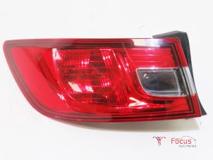 Gebruikte Achterlicht links Renault Clio IV (5R) 0.9 Energy TCE 90 12V Prijs € 14,95 Margeregeling aangeboden door Focus Automotive