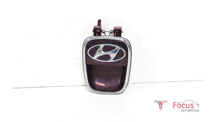 Handgreep Achterklep van een Hyundai i10 (F5) 1.1i 12V LPG 2012