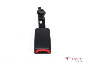 Gebruikte Veiligheidsgordel Insteek rechts-voor Fiat Fiorino (225) 1.3 JTD 16V Multijet Prijs € 15,00 Margeregeling aangeboden door Focus Automotive