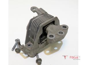 Gebruikte Motorsteun Opel Astra J (PC6/PD6/PE6/PF6) 1.3 CDTI 16V EcoFlex Prijs € 18,95 Margeregeling aangeboden door Focus Automotive