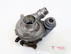 Gebruikte G-lader Renault Trafic New (FL) 2.0 dCi 16V 115 Prijs € 225,00 Margeregeling aangeboden door Focus Automotive