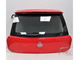 Gebruikte Achterklep Fiat Grande Punto (199) 1.3 JTD Multijet 16V 85 Actual Prijs € 125,00 Margeregeling aangeboden door Focus Automotive
