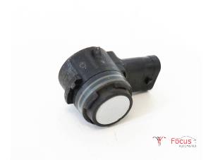 Gebruikte PDC Sensor Volkswagen Golf VII (AUA) 1.2 TSI 16V Prijs € 15,00 Margeregeling aangeboden door Focus Automotive