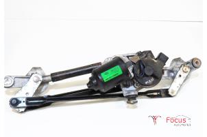 Gebruikte Ruitenwismotor + Mechaniek Kia Rio III (UB) 1.1 CRDi VGT 12V Prijs € 24,99 Margeregeling aangeboden door Focus Automotive