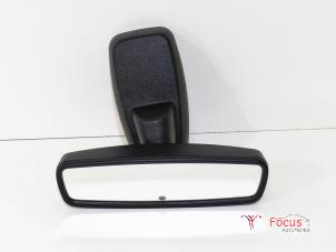 Gebruikte Spiegel binnen Ford Fiesta 6 (JA8) 1.25 16V Prijs € 20,00 Margeregeling aangeboden door Focus Automotive