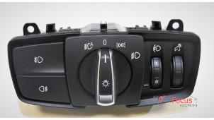 Gebruikte Licht Schakelaar BMW 1 serie (F20) 116d 2.0 16V Prijs € 9,95 Margeregeling aangeboden door Focus Automotive