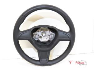 Gebruikte Stuurwiel Skoda Fabia II Combi 1.2i 12V Prijs € 45,00 Margeregeling aangeboden door Focus Automotive