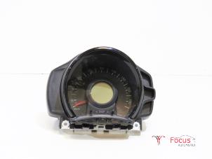 Gebruikte Instrumentenpaneel Peugeot 108 1.0 12V Prijs € 34,95 Margeregeling aangeboden door Focus Automotive