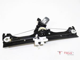 Gebruikte Ruitmechaniek 2Deurs links-voor Fiat 500C (312) 0.9 TwinAir 60 Prijs € 35,00 Margeregeling aangeboden door Focus Automotive
