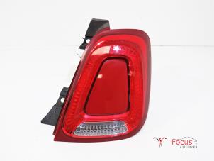Gebruikte Achterlicht rechts Fiat 500C (312) 0.9 TwinAir 105 Prijs € 115,00 Margeregeling aangeboden door Focus Automotive