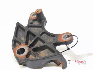 Gebruikte Motorsteun Fiat 500 (312) 0.9 TwinAir 60 Prijs € 12,50 Margeregeling aangeboden door Focus Automotive