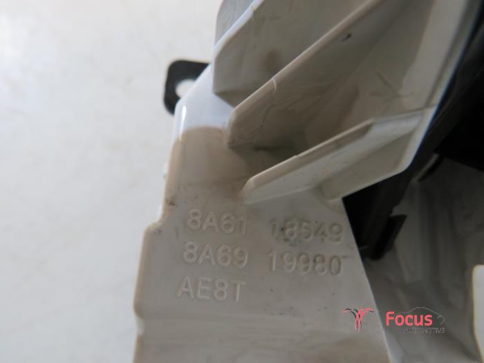 Kachel Bedieningspaneel van een Ford Fiesta 6 (JA8) 1.25 16V 2015