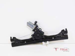 Gebruikte Ruitmechaniek 2Deurs links-voor Fiat 500 (312) 1.2 69 Prijs € 35,00 Margeregeling aangeboden door Focus Automotive
