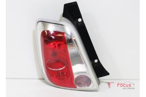 Gebruikte Achterlicht links Fiat 500 (312) 1.2 69 Prijs € 50,00 Margeregeling aangeboden door Focus Automotive