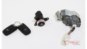 Gebruikte Kontaktslot + Sleutel Kia Picanto (TA) 1.2 16V Prijs € 75,00 Margeregeling aangeboden door Focus Automotive