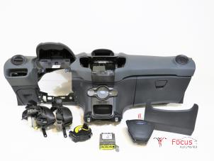 Gebruikte Module + Airbag Set Ford Fiesta 6 (JA8) 1.4 TDCi Van Prijs € 675,00 Margeregeling aangeboden door Focus Automotive