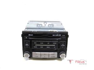 Gebruikte Radio CD Speler Hyundai i20 1.2i 16V Prijs € 100,00 Margeregeling aangeboden door Focus Automotive