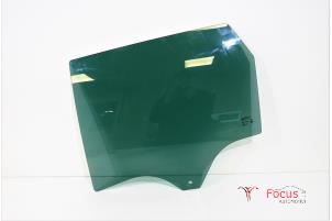 Gebruikte Deurruit 4Deurs links-achter Citroen C3 Aircross I (2C/2R) 1.2 e-THP PureTech 110 Prijs € 25,00 Margeregeling aangeboden door Focus Automotive