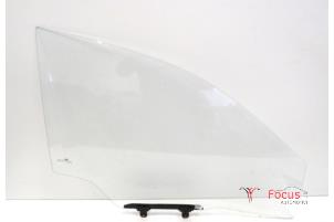 Gebruikte Deurruit 4Deurs rechts-voor Hyundai i10 1.0 12V Prijs € 78,59 Inclusief btw aangeboden door Focus Automotive