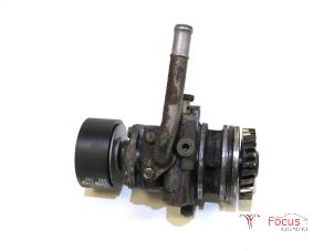 Gebruikte Servopomp Volkswagen Transporter T5 2.5 TDi Prijs € 124,95 Margeregeling aangeboden door Focus Automotive