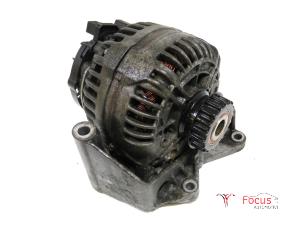 Gebruikte Dynamo Volkswagen Transporter T5 2.5 TDi Prijs € 114,95 Margeregeling aangeboden door Focus Automotive