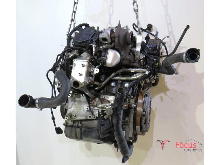 Motor van een Fiat 500L (199) 1.3 D 16V Multijet 2018