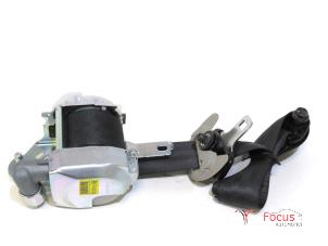 Gebruikte Veiligheidsgordel rechts-voor Kia Picanto (TA) 1.0 12V Prijs € 99,95 Margeregeling aangeboden door Focus Automotive