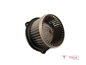 Gebruikte Chaufage Ventilatiemotor Kia Rio III (UB) 1.2 CVVT 16V Prijs € 24,95 Margeregeling aangeboden door Focus Automotive
