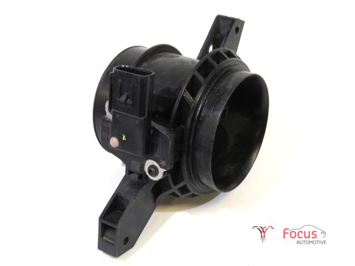 Luchtmassameter van een Ford Focus 3 1.6 TDCi ECOnetic 2013