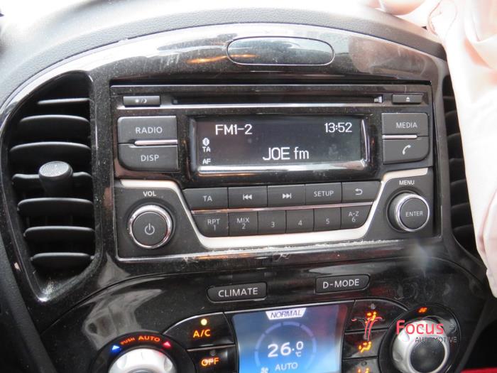 Radio CD Speler van een Nissan Juke (F15) 1.6 16V 2016