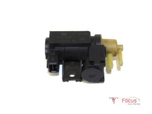 Gebruikte Overdrukklep Turbo Renault Kangoo Express (FW) 1.5 dCi 75 Prijs € 15,00 Margeregeling aangeboden door Focus Automotive