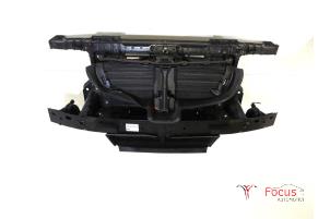 Gebruikte Frontpaneel BMW 1 serie (E87/87N) 116i 1.6 16V Prijs € 174,95 Margeregeling aangeboden door Focus Automotive