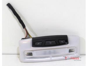 Gebruikte Binnenverlichting achter BMW 1 serie (F20) 118d 2.0 16V Prijs € 24,95 Margeregeling aangeboden door Focus Automotive