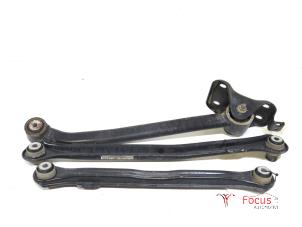 Gebruikte Draagarm rechts-achter Fiat 500X (334) 1.6 E-torq 16V Prijs € 49,95 Margeregeling aangeboden door Focus Automotive