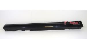 Gebruikte Sideskirt links BMW 3 serie (E90) 318d 16V Prijs € 75,00 Margeregeling aangeboden door Focus Automotive