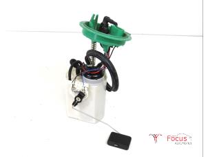 Gebruikte Tank element Pomp Volkswagen Golf VII (AUA) 1.2 TSI 16V Prijs € 34,95 Margeregeling aangeboden door Focus Automotive