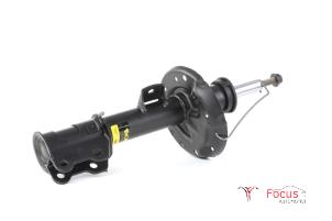 Nieuwe Mac Phersonpoot rechts-voor Opel Corsa D 1.4 16V Twinport Prijs € 95,25 Inclusief btw aangeboden door Focus Automotive