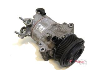 Gebruikte Aircopomp Ford Fiesta 7 1.1 Ti-VCT 12V 85 Prijs € 49,95 Margeregeling aangeboden door Focus Automotive