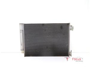 Gebruikte Airco Radiateur Renault Twingo III (AH) 1.0 SCe 70 12V Prijs € 34,95 Margeregeling aangeboden door Focus Automotive